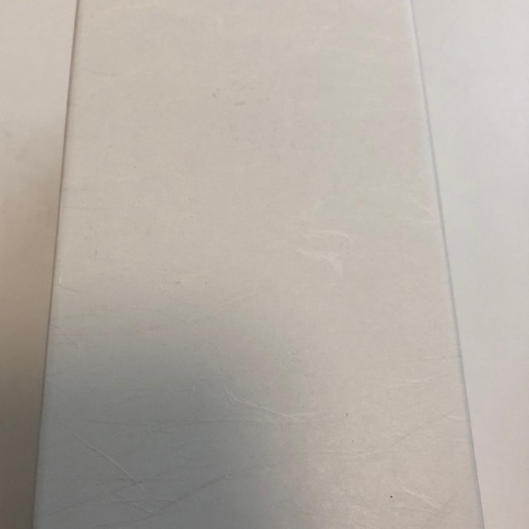 Empty HIBIKI Suntory Whisky Decanter and Box - Picture 3 of 10